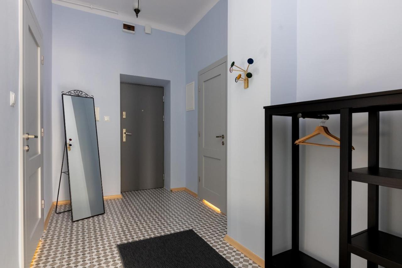 Hala Mirowska Stylish Apartment Варшава Экстерьер фото